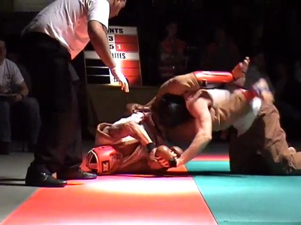 Extrait 3 COUPE DE FRANCE 2009 DE LUTTE CONTACT