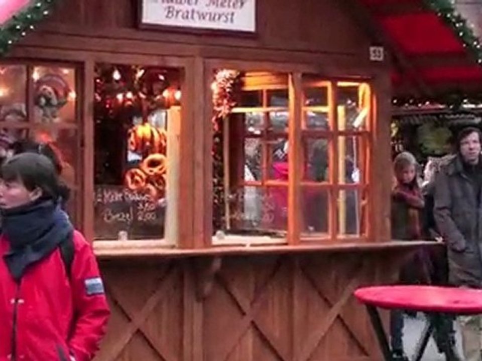 Des marchés de Noël où l'on mange.mov