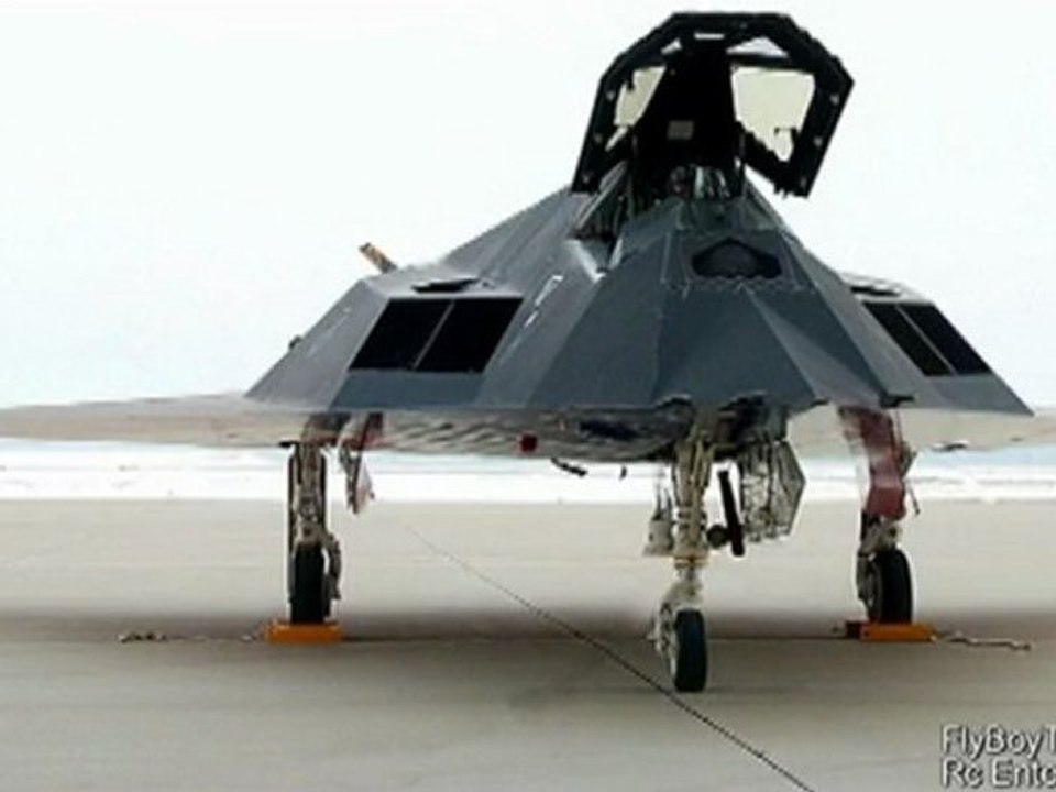 Nitro Planes F-117 Fighter Jet ARF Kit "In Flight". With A D