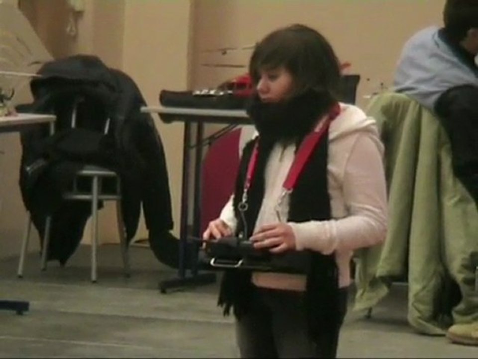 Agora le 24-01-2010 Emilie avec son Lama V4