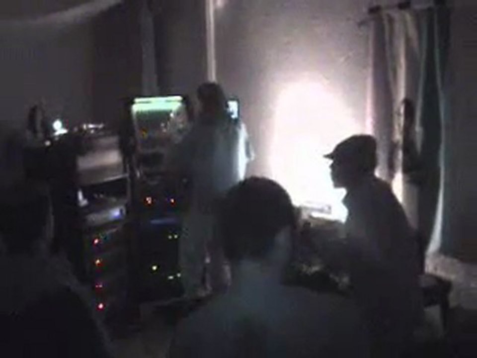 LION ROOTS feat ZION UK - Southern Dub Convention part 8