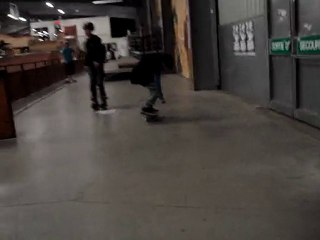 comment faire le heelflip?