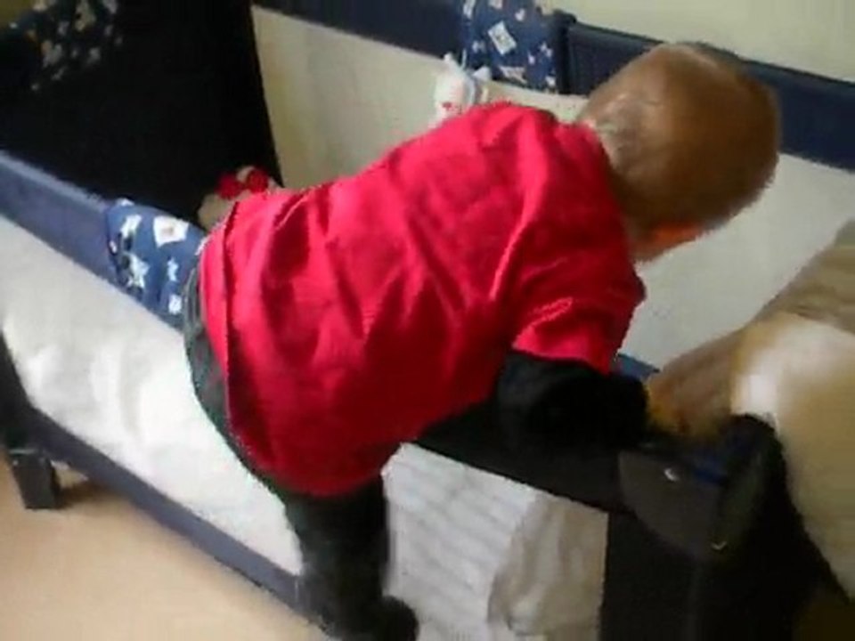 Gabin fait des cabrioles 2 le retour