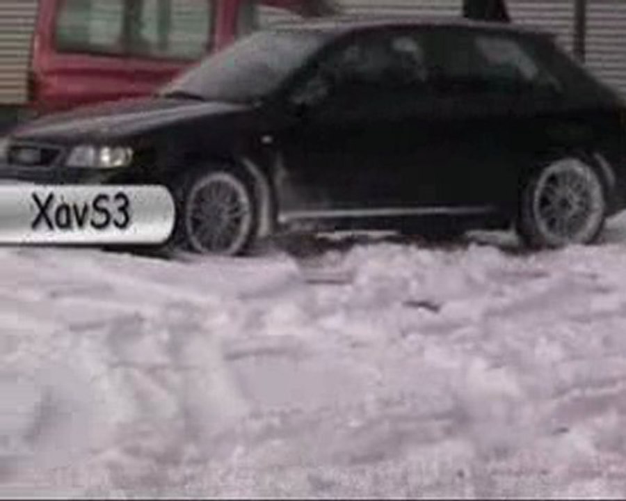 Audi S3 dans la neige !!
