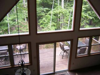Luxury Pocono Vacation Rental, Sleeps 18!