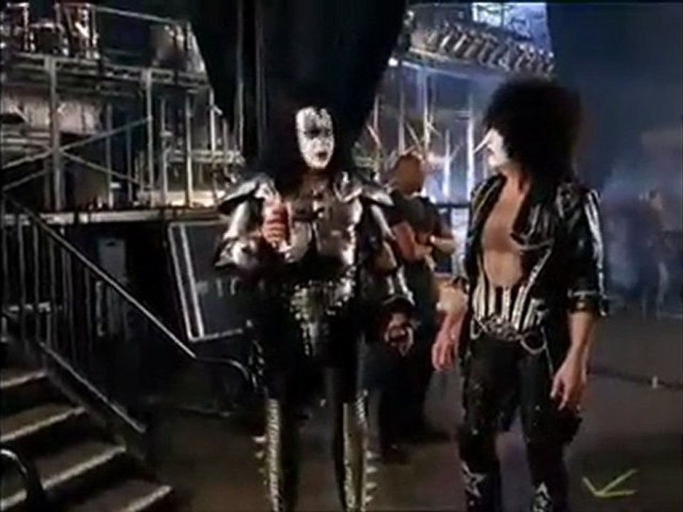Kiss Gene Simmons Dr Pepper Super Bowl Ad 2010 Commercial