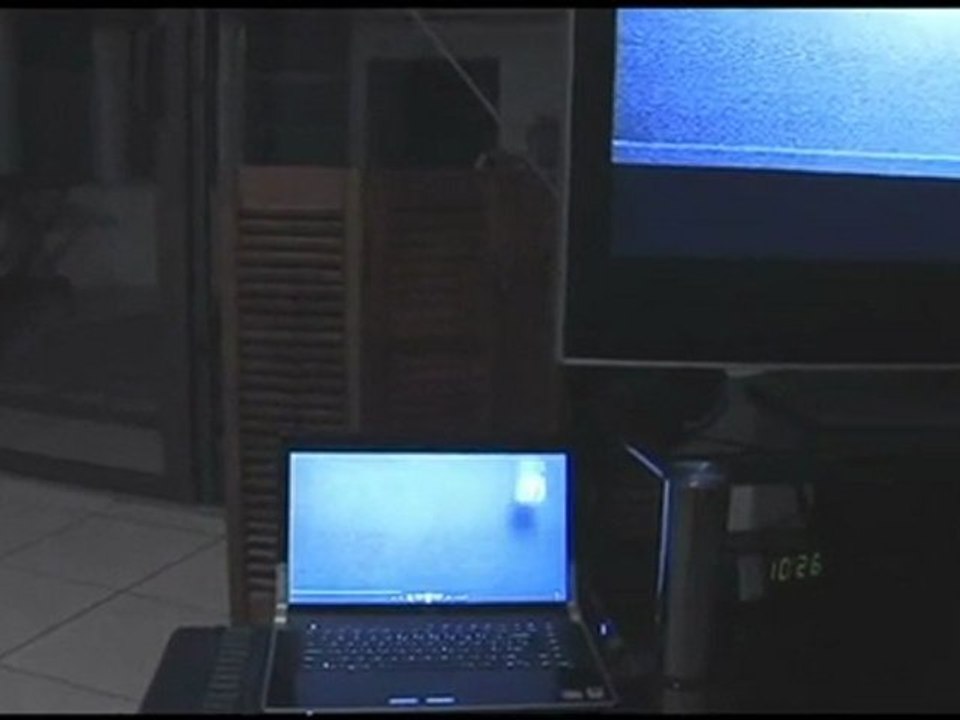 1 ipod + 1 tv + 2 ordi = drole d'effet balle de ping pong