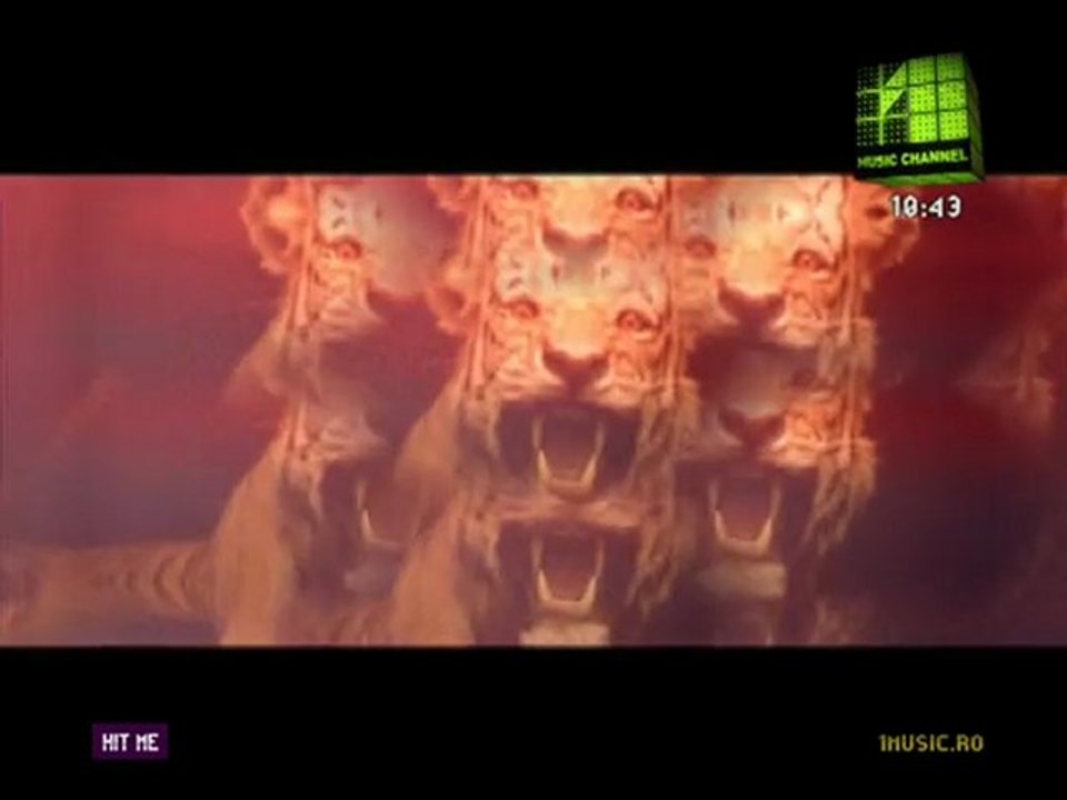 video clip rihanna russian roulette