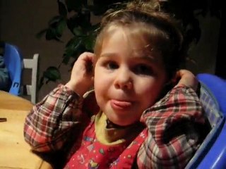 10-02-04 Aïlys le rigolotte