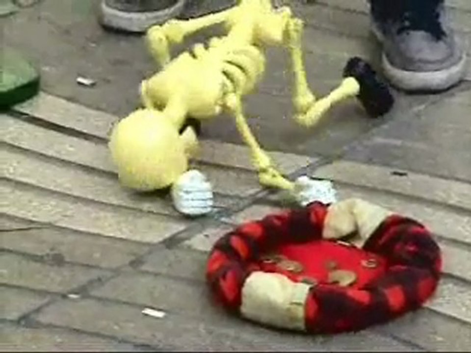 SQUELETT TCHIKIRI