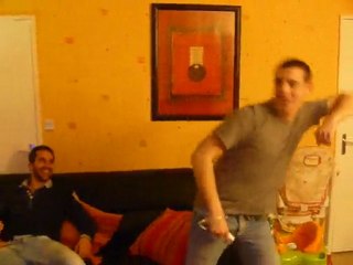 clement aime danser 1