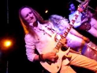 TAI PHONG  "NOW I KNOW"