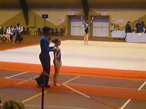 Eline competion gym - saut [2010]