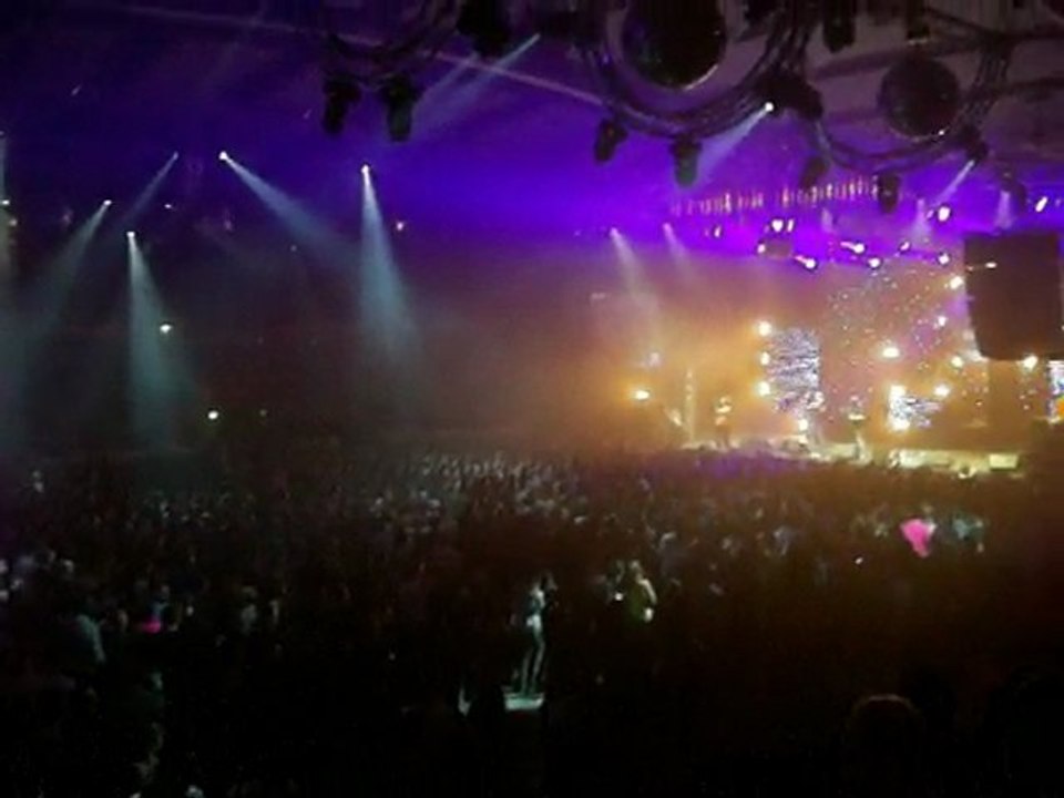 la marseillaise chanter  elipace  soiree enjoy dance party 4