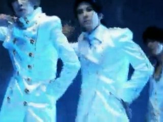 [MV] U-Kiss ~ Round And Round