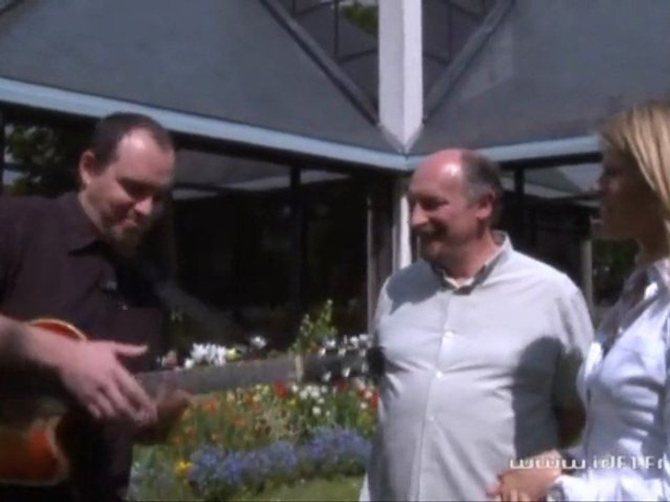 L'Estival et Alex et sa Guitare à Saint-Germain-en-Laye