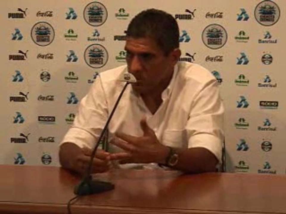 COLETIVA DE SILAS APÓS GOLEADA SOBRE INTER SM - 20.02.2010