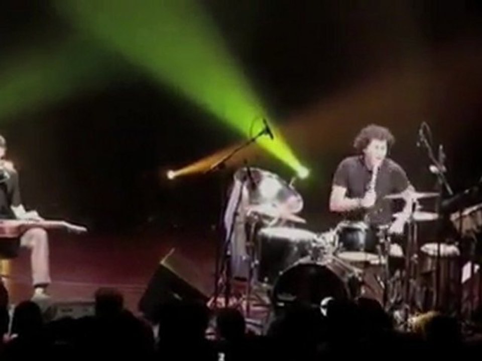 John Butler Trio - "Around The World in 21 Days...(1 of 2 )"