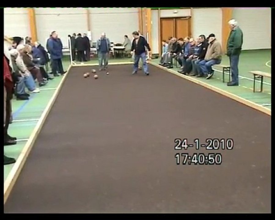 Concours de boules plombées à Plouezoch le 240/01/2010