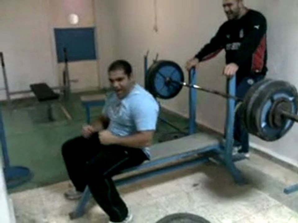 155 kg bench