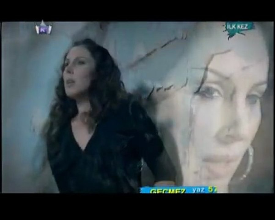 FUNDA ARAR - GEÇMEZ YARA