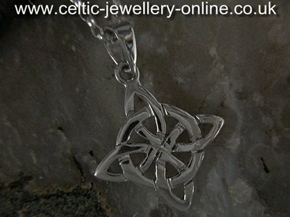 Celtic Necklace Sterling Silver DWA381