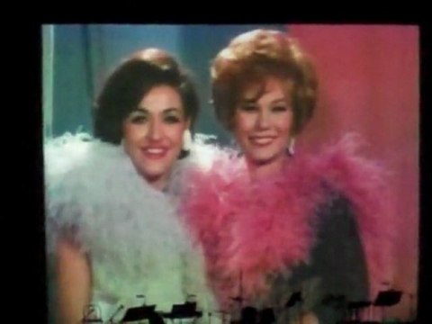 Αφιέρωμα για την Ρένα Βλαχοπούλου