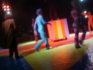 Cirque Biasini. Début du show le 10-10-2009