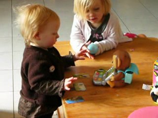 camille joue au jeu des cartes !