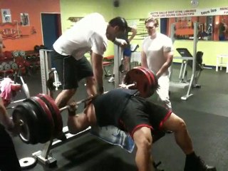 developpe couche 320kg Pietro Armillotti No Pain No Gain