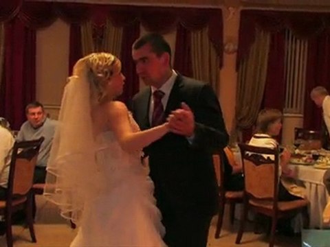 Первый танец жениха и невесты 230110