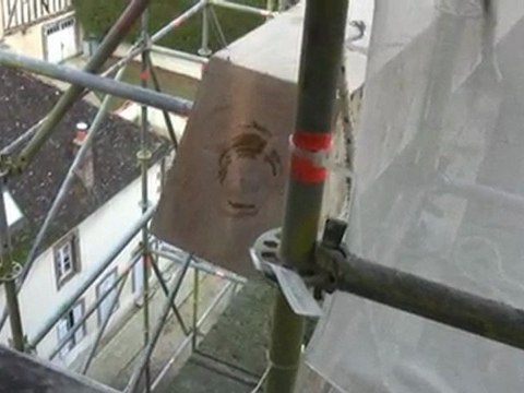 saint julien du sault - poutre eglise st pierre