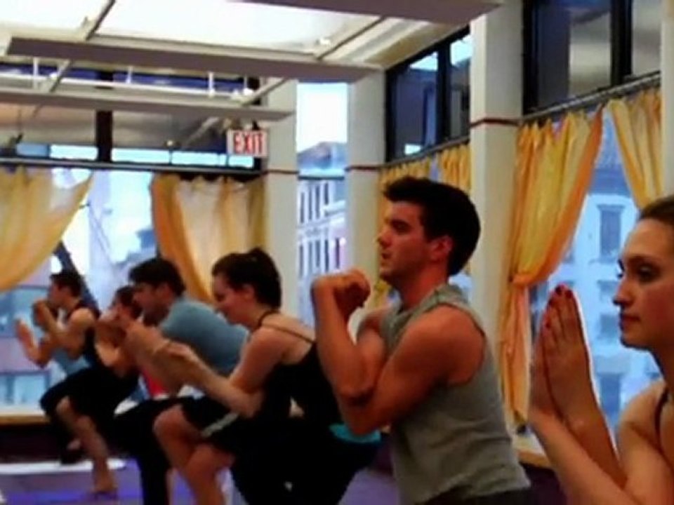 Hot Sweaty Yoga (DiGiTS - Ep. 22)