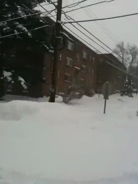 Video 4 - Blizzard 2010 - 2/10/10 4:30p (Takoma Park, MD)