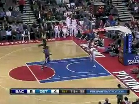 Richard Hamilton pulls off the steal from Tyreke Evans and s