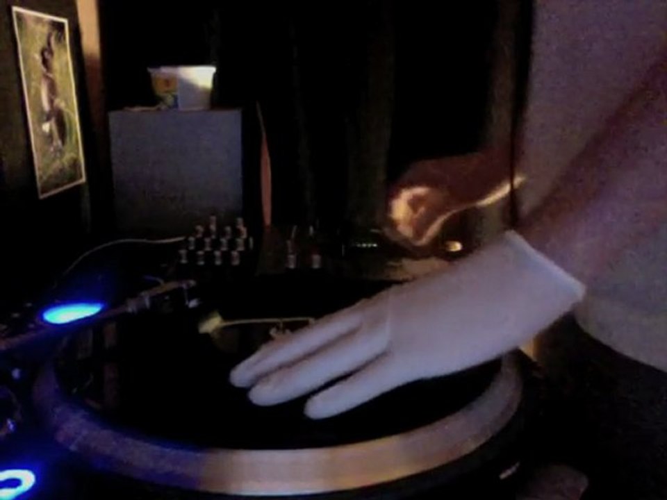 Freestyle Pescado par White paW