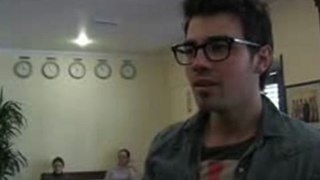 Jonas Brothers- Nick singing new songs ^^
