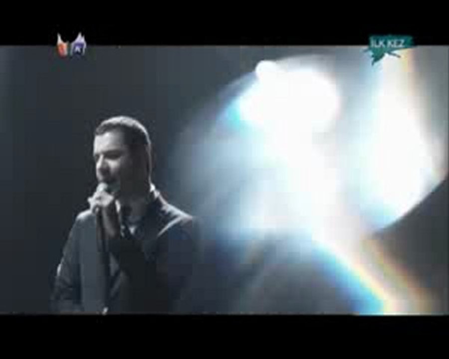 Erhan Güleryüz - Esmer _ YENI KLIP _ 2010