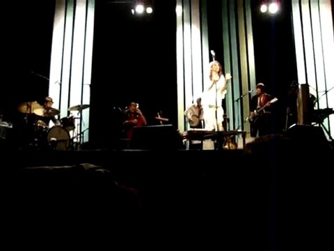 Emily Loizeau 10/02/2010 MOUSCRON