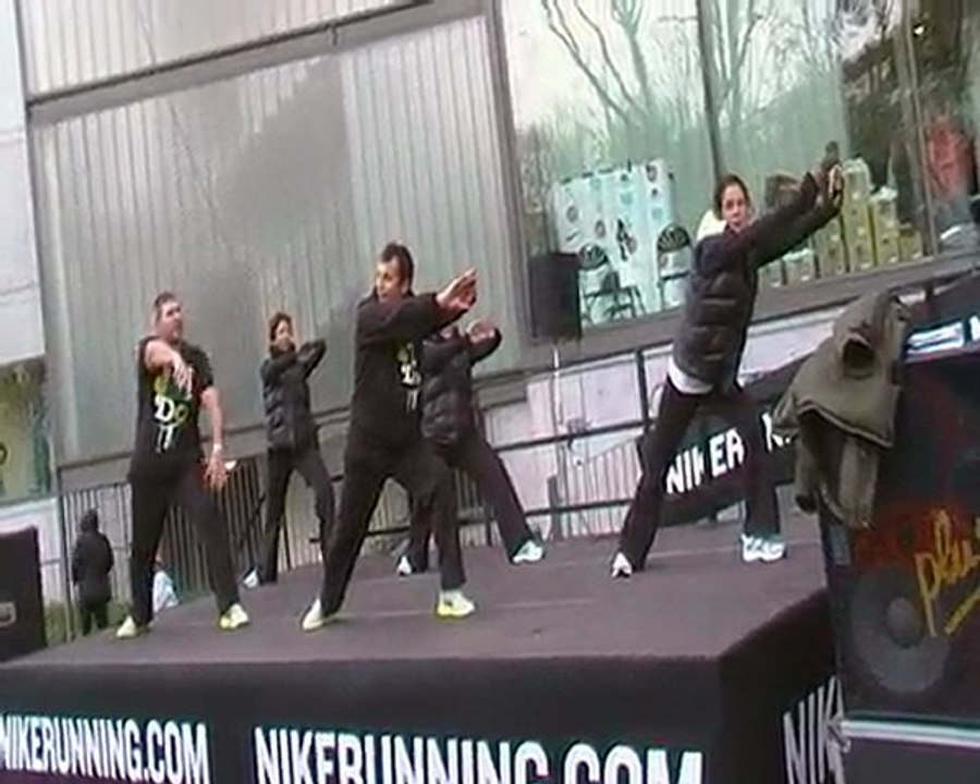 Corrida de NÖEL - Michael Jackson