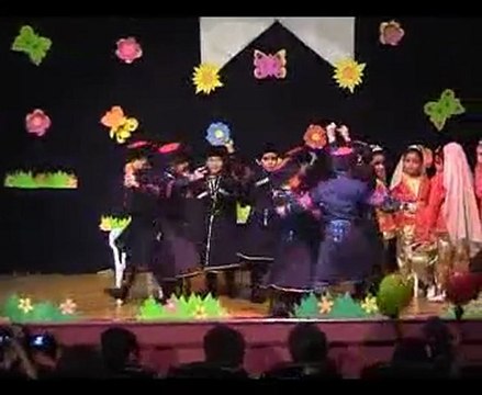 Ayçiçeği Anaokulu Yıl sonu Gösteri 2005-2006-Kina