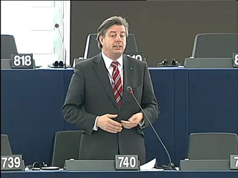 Toine Manders on Online gambling