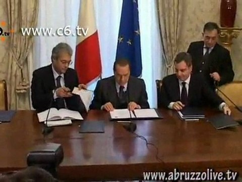 Chiodi e Berlusconi firmano accordo per l'Abruzzo con la Ban