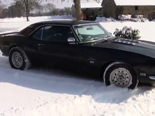 Chevrolet Camaro SS 1968 dans la neige