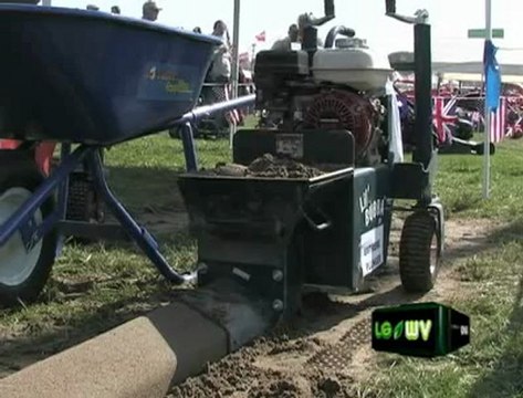 Lil Bubba Curb Machine with Ron Tolf at the GIE + Expo