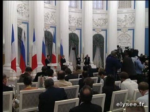 Conférence de presse conjointe avec M. Vladimir Poutine