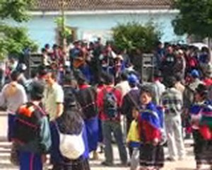 Sur la plaza de Silvia, un jour de Marche, Colombie 2009