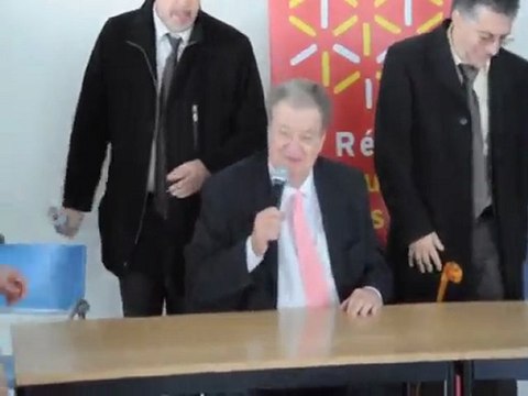 AGDE - 2010 - On est pas des singes savants - Georges FRECHE