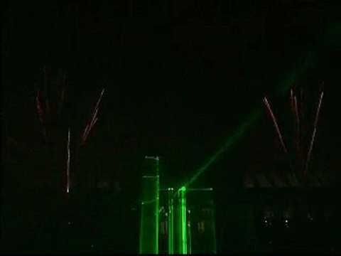 TGV à Reims feu d'artifice Thierry Biasutto Pyrotechnie tbp