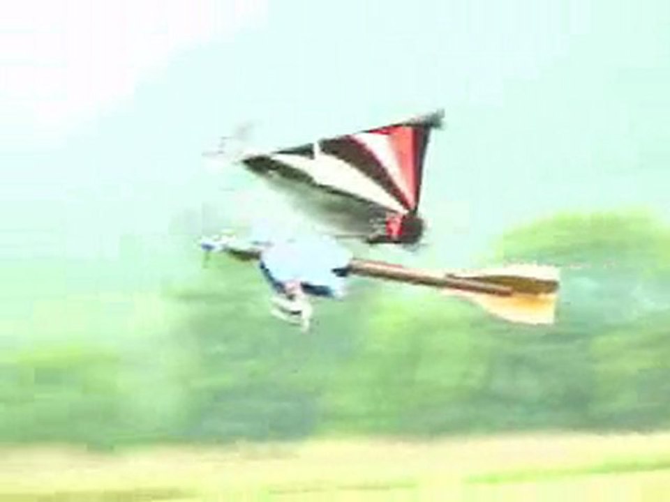 Avion sorcière radiocommandé